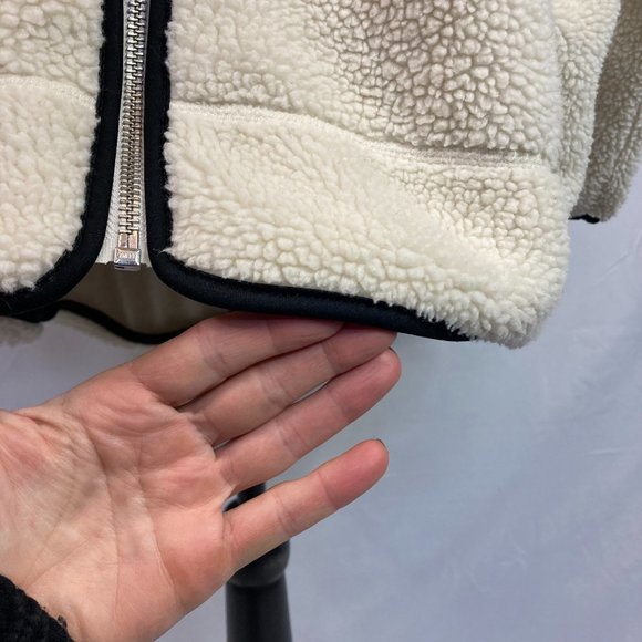 Old Navy Active Cream Sherpa Fleece Jacket with Black Trim - Picture 5 of 8